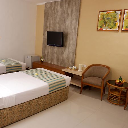 Seminyak Paradiso Hotel מראה חיצוני תמונה