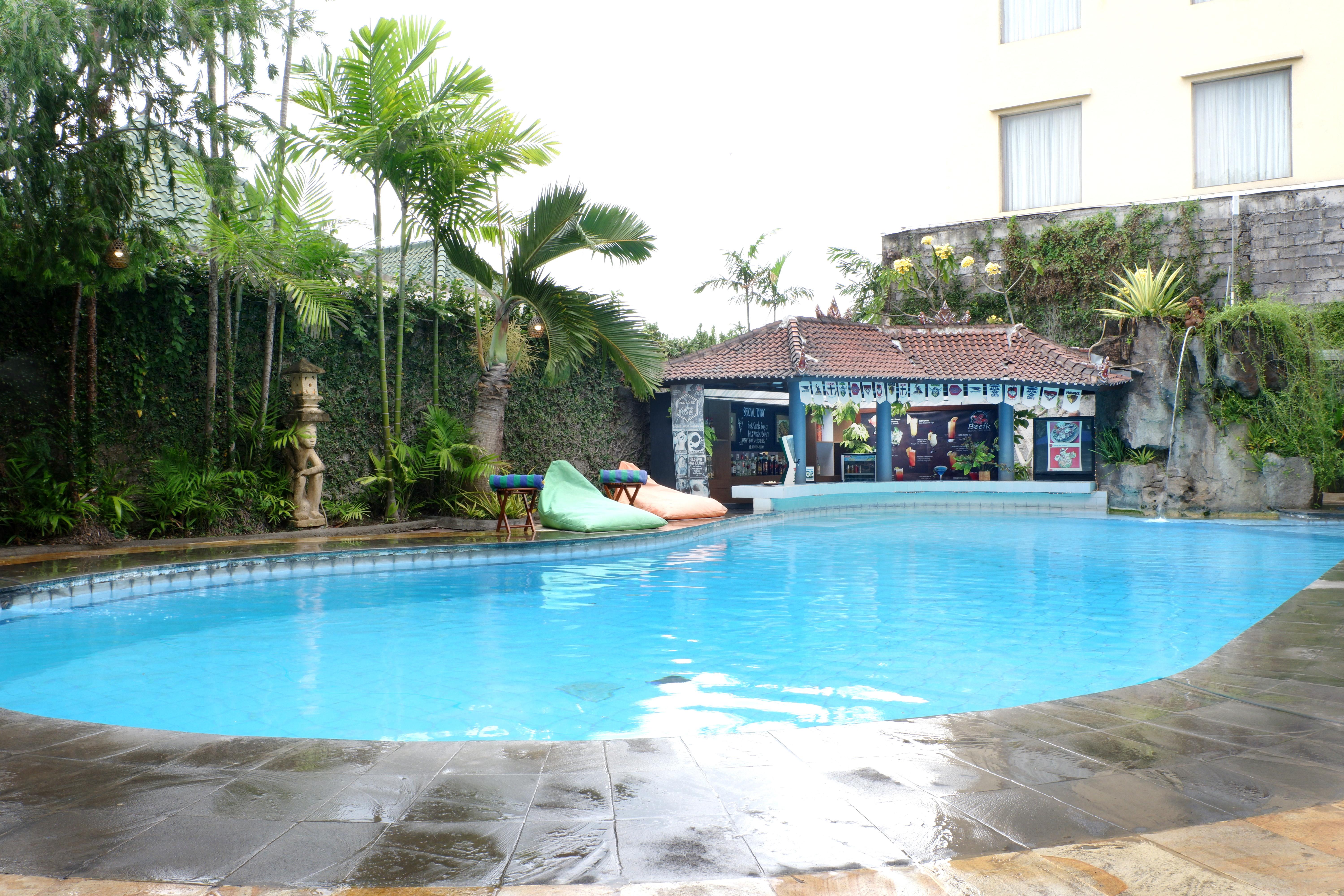 Seminyak Paradiso Hotel מראה חיצוני תמונה