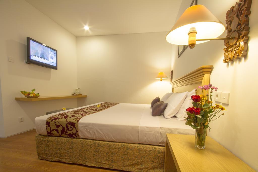 Seminyak Paradiso Hotel חדר תמונה