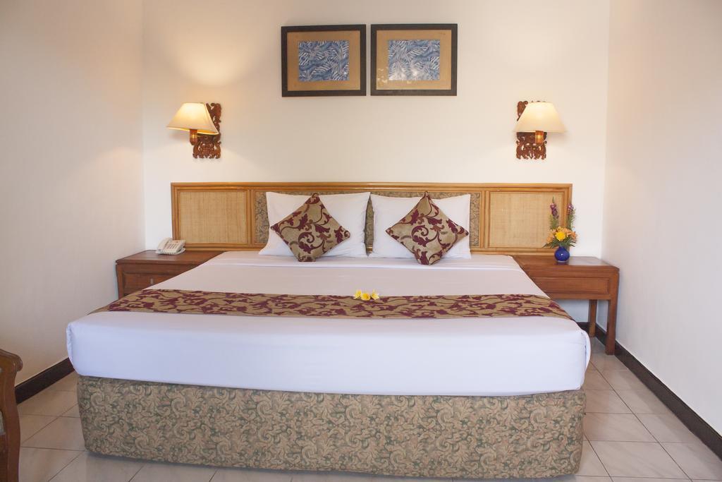 Seminyak Paradiso Hotel מראה חיצוני תמונה