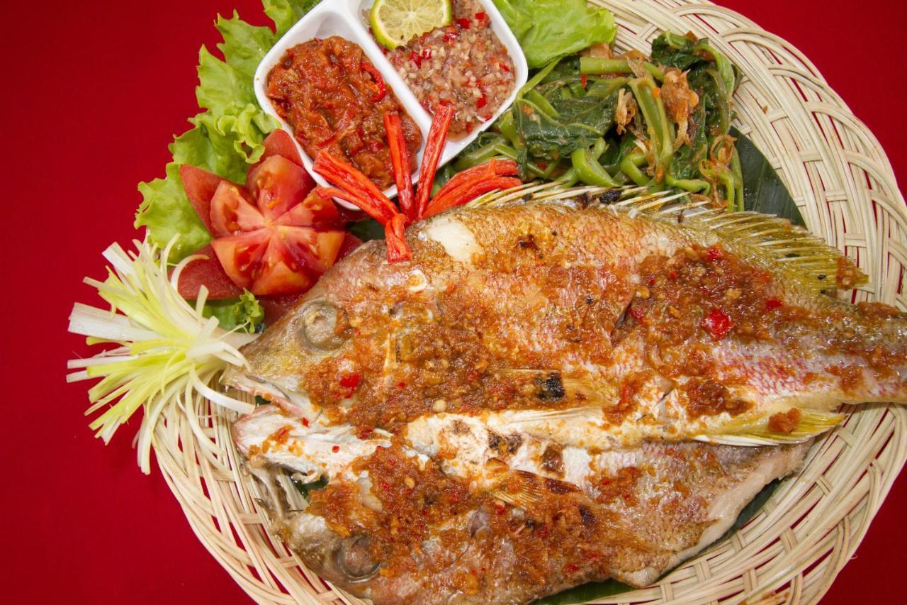 Seminyak Paradiso Hotel מראה חיצוני תמונה