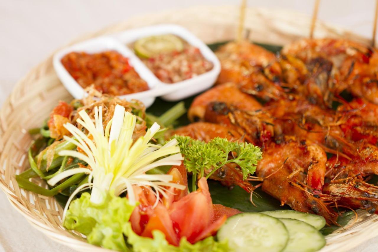 Seminyak Paradiso Hotel מראה חיצוני תמונה