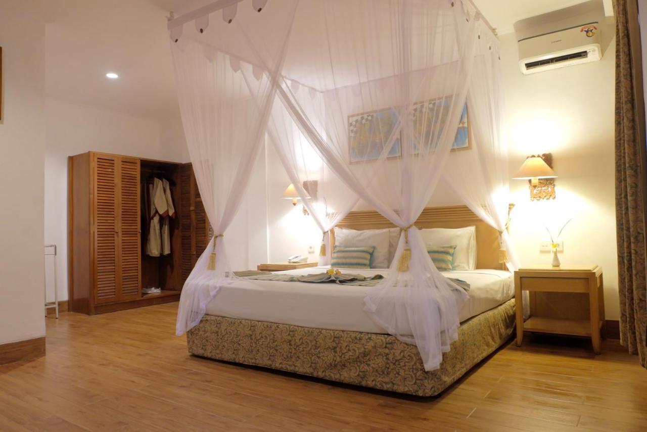 Seminyak Paradiso Hotel מראה חיצוני תמונה