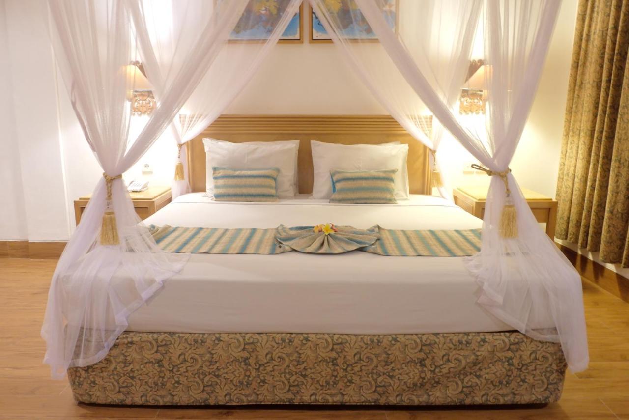 Seminyak Paradiso Hotel מראה חיצוני תמונה